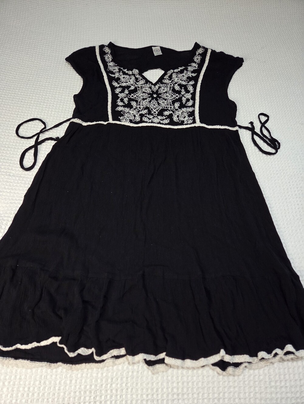 Bila Dress Size Large